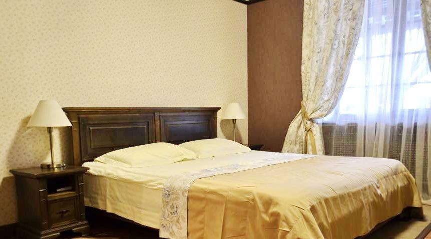 Gogol Hotel Mirhorod Exterior foto